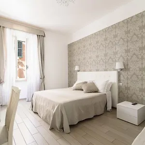 Le Dei Mercanti 2*, Roma Italia